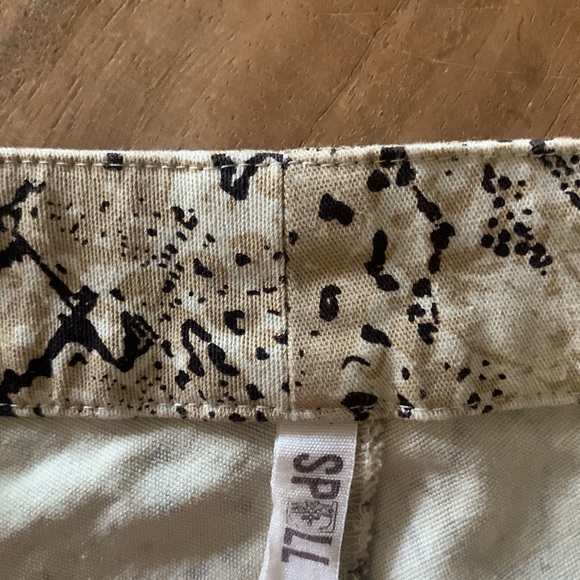 SPELL animal print shorts. Excellent condition! Bohemian Rock Fashion - Picture 3 of 3